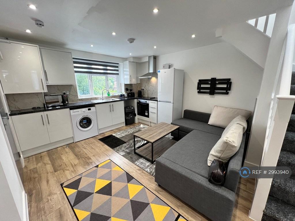 Apartment in London - More