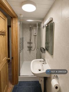 undefined, Bath Road, London, TW5