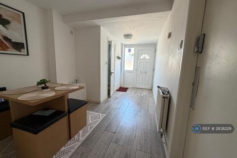 undefined, Ravensfield, Basildon, SS14
