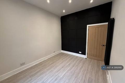 1 bedroom flat to rent, Canonmills, Edinburgh, EH3