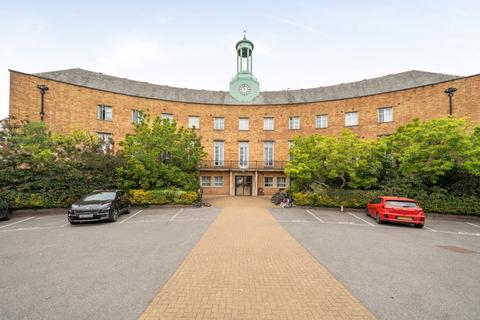 Constable Close, Aldermen Court, N11