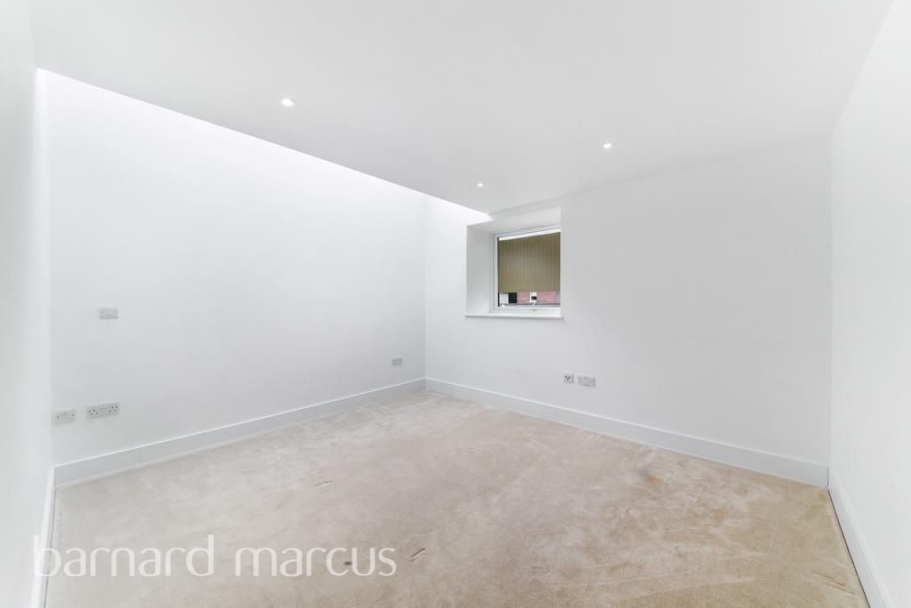 Apartment in NEW MALDEN - More