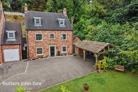 6 bedroom detached house for sale, Pittburgh Close, Stoke on Trent