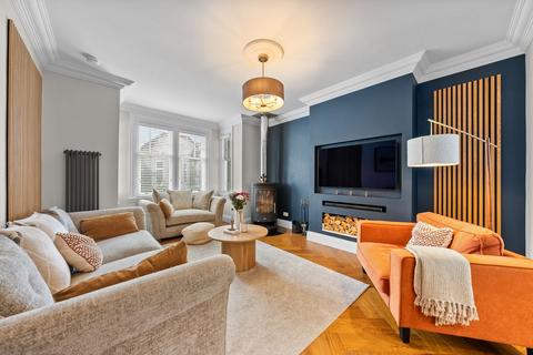4 bedroom detached house for sale, Brentham Crescent, Stirling, FK8