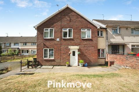 2 bedroom ground floor flat for sale, Hendre Farm Drive, Newport NP19