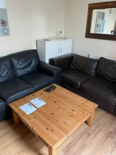 1 bedroom in a house share to rent, College Rd, Reading, RG6