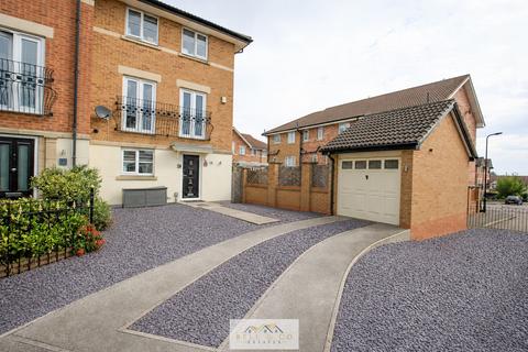 4 bedroom townhouse for sale, Brookhaven Way, Rotherham S66