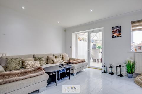 4 bedroom townhouse for sale, Brookhaven Way, Rotherham S66