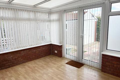 2 bedroom semi-detached bungalow for sale, Alum Close, Holbury, Southampton, Hampshire, SO45