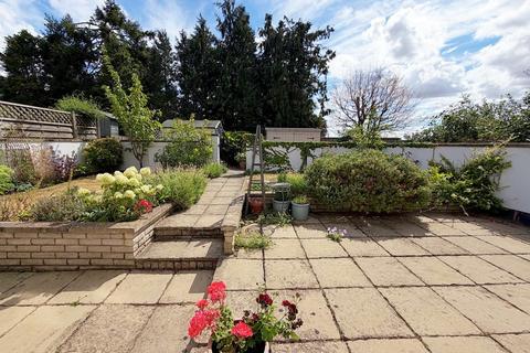 3 bedroom cottage for sale, Hammonds Terrace, Kenilworth