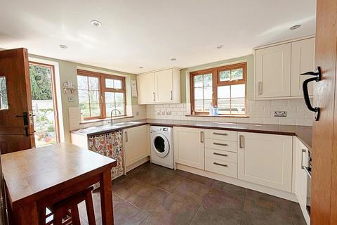 3 bedroom cottage for sale, Hammonds Terrace, Kenilworth