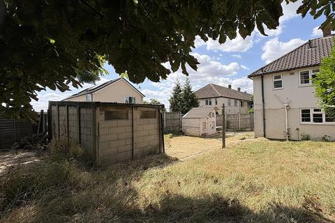 3 bedroom semi-detached house for sale, Queensway, Melton Mowbray