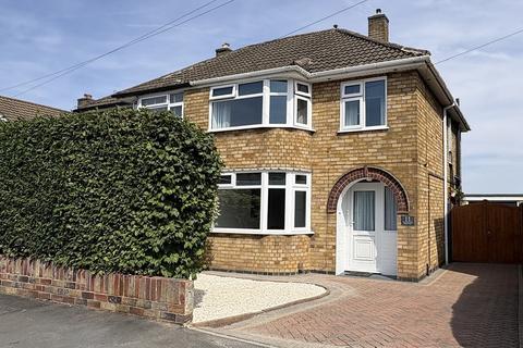 3 bedroom semi-detached house for sale, Abingdon Road, Melton Mowbray