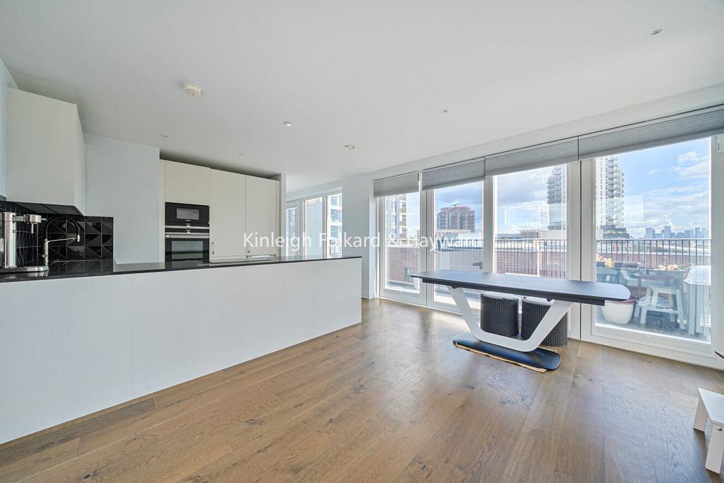 Apartment in London - View 3