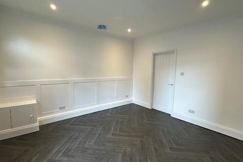 2 bedroom house to rent, Pearsons Field, Wombwell, BARNSLEY