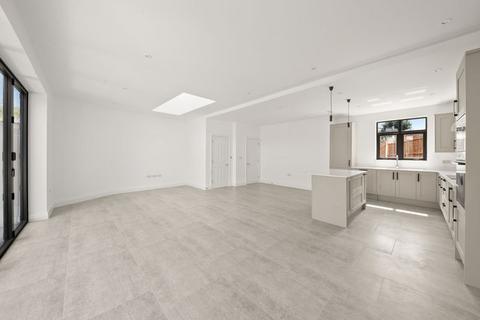 undefined, Gonville Crescent, Northolt