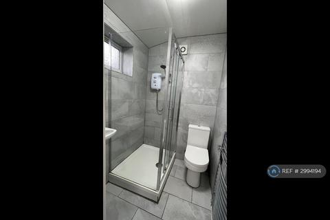 1 bedroom in a house share to rent, Slough, Slough, SL1
