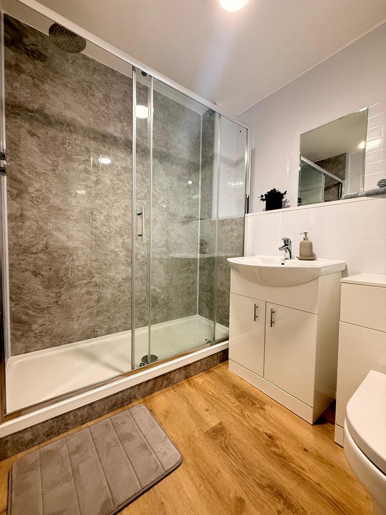 Apartment in Glasgow - More