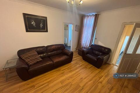 2 bedroom flat to rent, Dacre St, South Shields, NE33