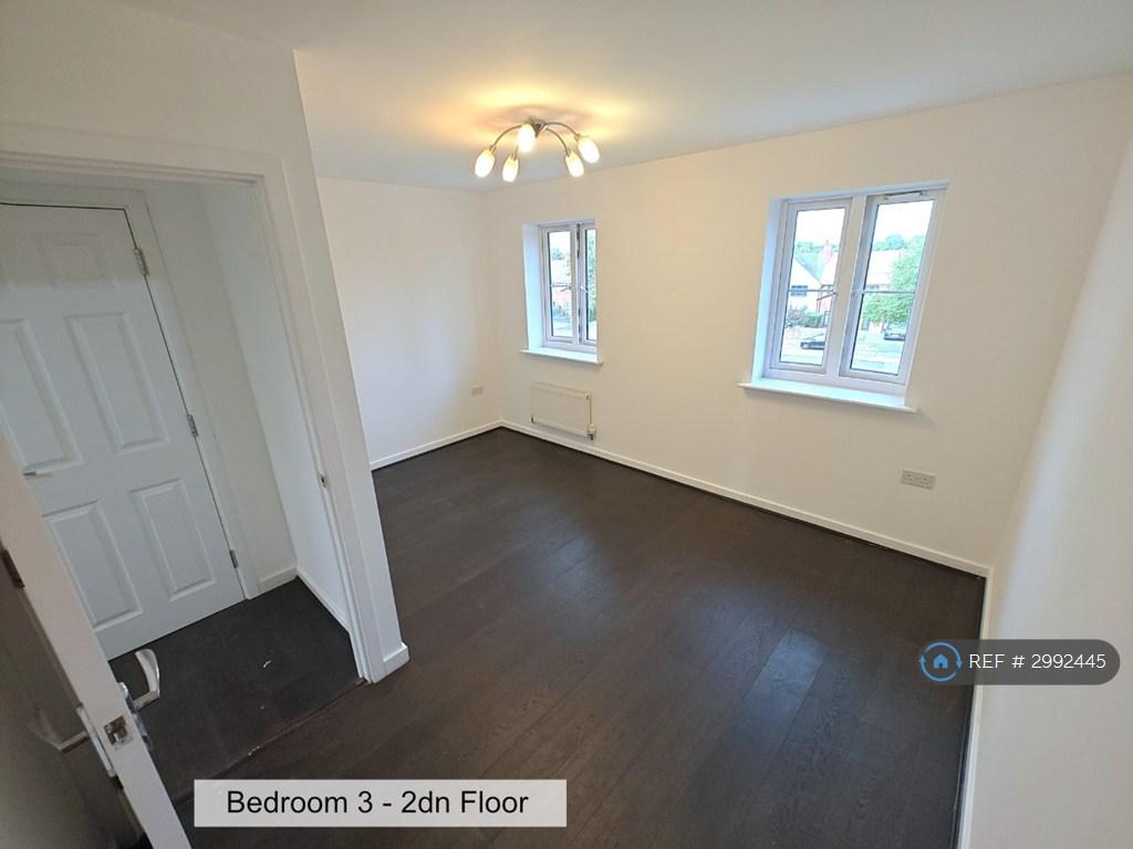 House in Epsom - View 5