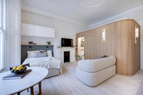 Studio to rent, 32-33 Kensington Gardens Square, London W2