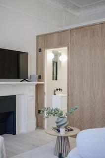 Studio to rent, 32-33 Kensington Gardens Square, London W2