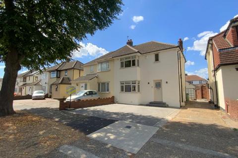 Hornchurch RM12