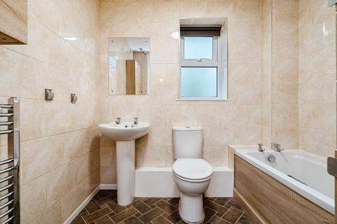 2 bedroom apartment for sale, Marlborough Court, Oulton Broad NR32