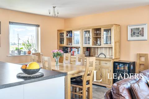 3 bedroom apartment for sale, Stone Close, Poole, Dorset