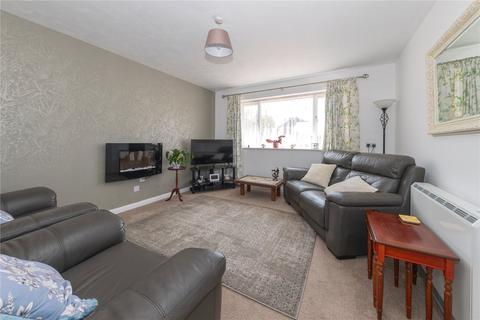 2 bedroom apartment for sale, Ruskin Court, Newport Pagnell, Buckinghamshire, MK16