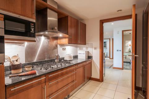 2 bedroom flat for sale, Pavilion Apartments, 34 St. John's Wood Road, St John's Wood, London, NW8