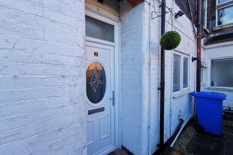 2 bedroom apartment to rent, Flat 2, Alexandra Court, Scott Lidget Road, Stoke-on Trent, ST6