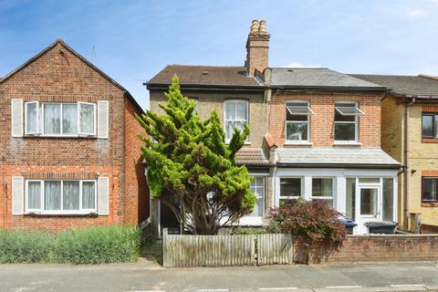 Little Roke Avenue, Kenley, CR8