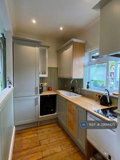 2 bedroom maisonette to rent, Kitchener Road, Thornton Heath, CR7