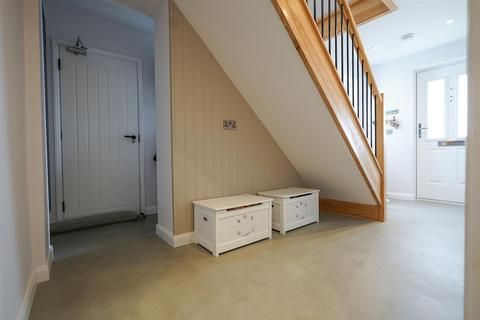 4 bedroom semi-detached house for sale, Riversdale Road, West Cross, Swansea