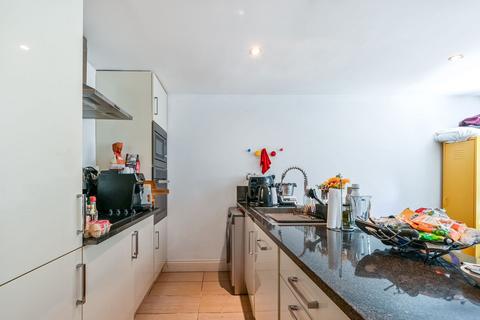 1 bedroom flat to rent, Camden Street, Camden Town, London, NW1