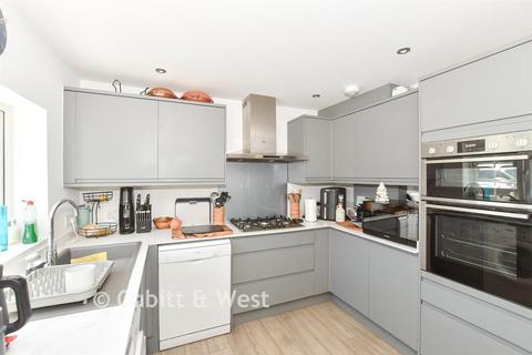 4 bedroom semi-detached house for sale, West Common, Haywards Heath RH16