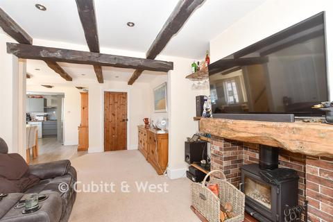 4 bedroom semi-detached house for sale, West Common, Haywards Heath RH16