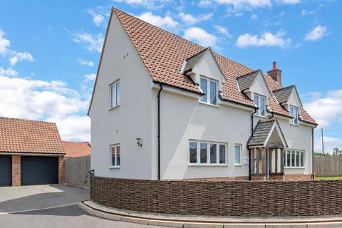 4 bedroom detached house for sale, Honeywood Grove, Norton, Bury St Edmunds