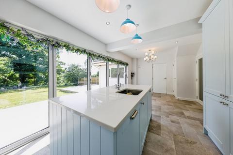4 bedroom detached house for sale, Bronwydd Road, Carmarthenshire SA31