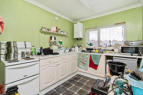 undefined, Woodville Road, Torquay