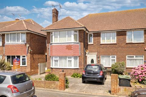 2 bedroom maisonette for sale, Wickham Avenue, Ramsgate, Kent, CT11