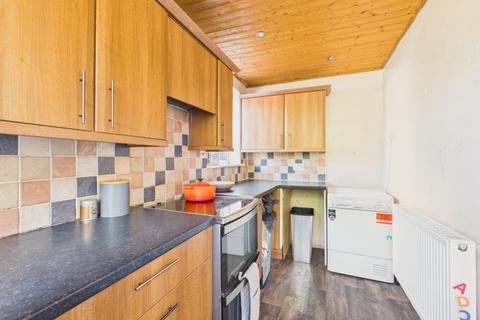 4 bedroom end of terrace house for sale, Lime Tree Avenue, Hull, East Riding Of Yorkshire, HU8 8QD