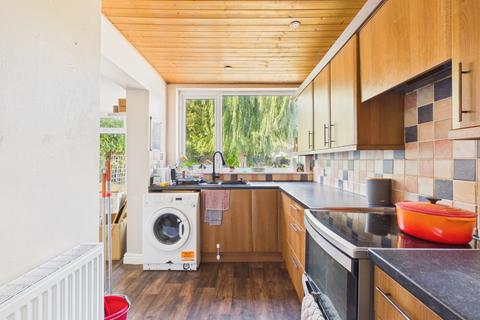 4 bedroom end of terrace house for sale, Lime Tree Avenue, Hull, East Riding Of Yorkshire, HU8 8QD