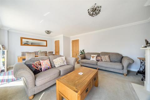 4 bedroom semi-detached house for sale, Wimble Stock Way, Yeovil