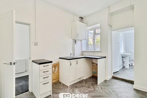 3 bedroom end of terrace house for sale, Pearl Street, Cardiff