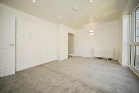 1 bedroom flat for sale, Gipping Place, Stowmarket