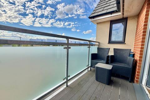 2 bedroom flat for sale, Fullers Ground, Eagle Farm South, MK17