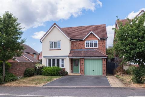 4 bedroom detached house for sale, Lynchet Road, Malpas