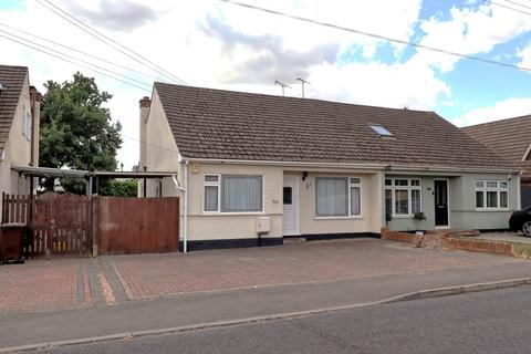 3 bedroom semi-detached bungalow for sale, Common Lane, Benfleet